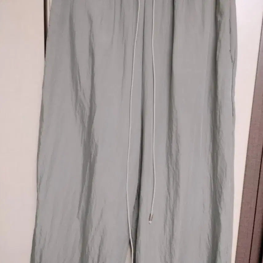 [BUNJANG] Light Khaki Elastic Waist Wide Pants / 연카키색 밴딩 와이드 팬츠