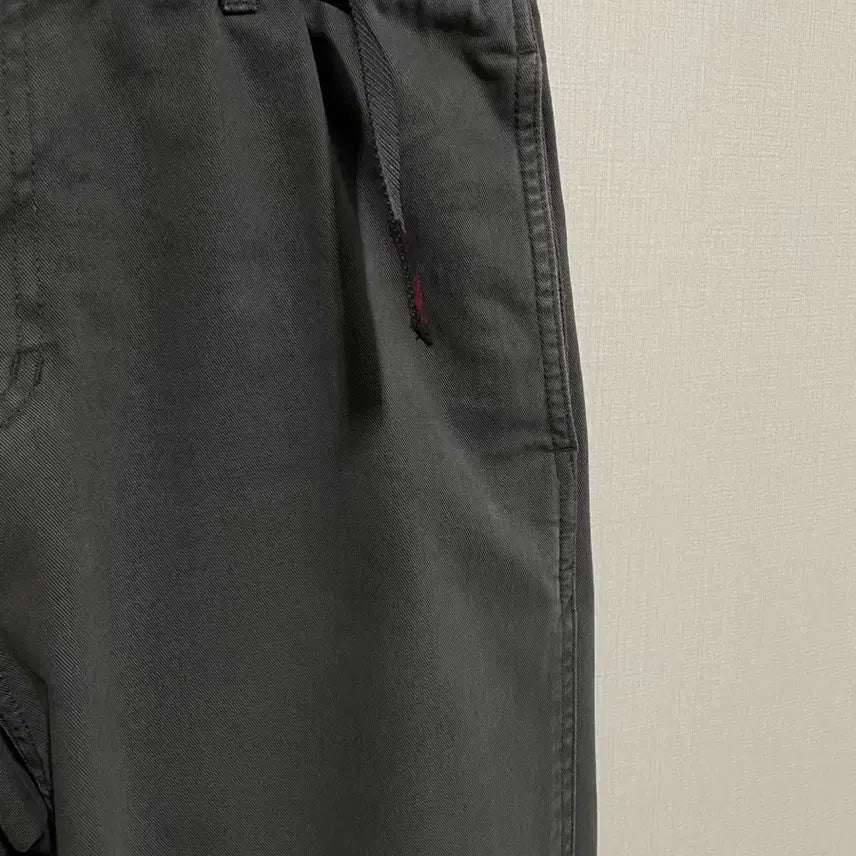 [SOLD OUT] [그라미치] Charcoal 차콜 팬츠 면바지  (유니크) (30-32)