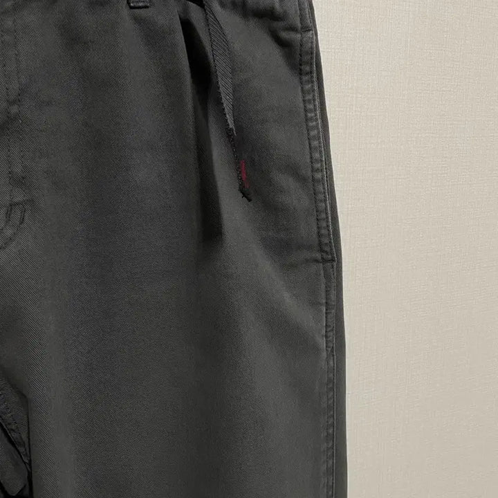 [SOLD OUT] [그라미치] Charcoal 차콜 팬츠 면바지  (유니크) (30-32)