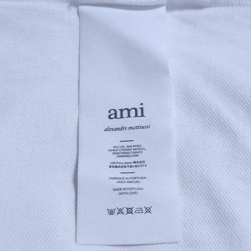 [SOLD OUT] 아미 스몰 하트 화이트 반팔 폴로티