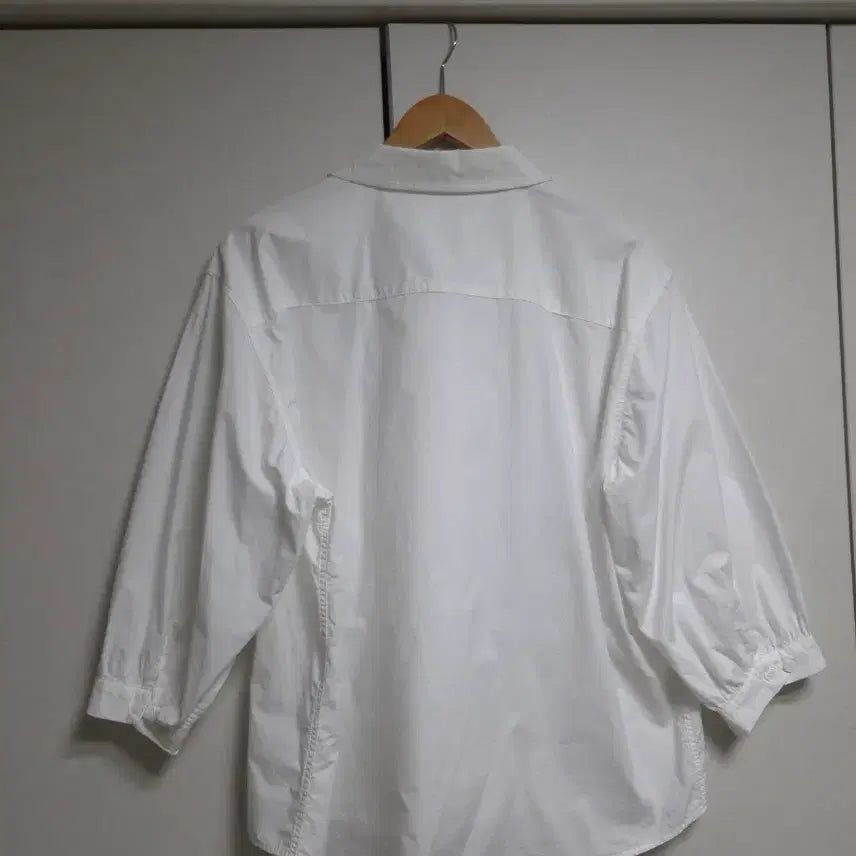 [SOLD OUT] 에크리스 셔츠