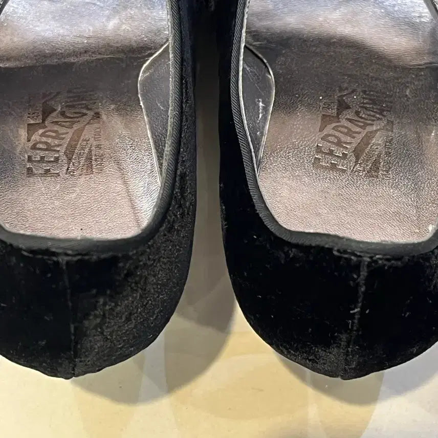 [SOLD OUT] 페라가모 버드윌 구두