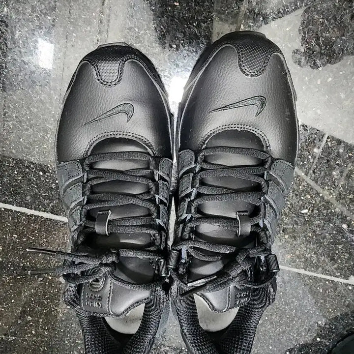 [BUNJANG] Nike Shox NZ Black Sneakers / (정품)나이키 샥스 블랙 NZ M 275사이즈