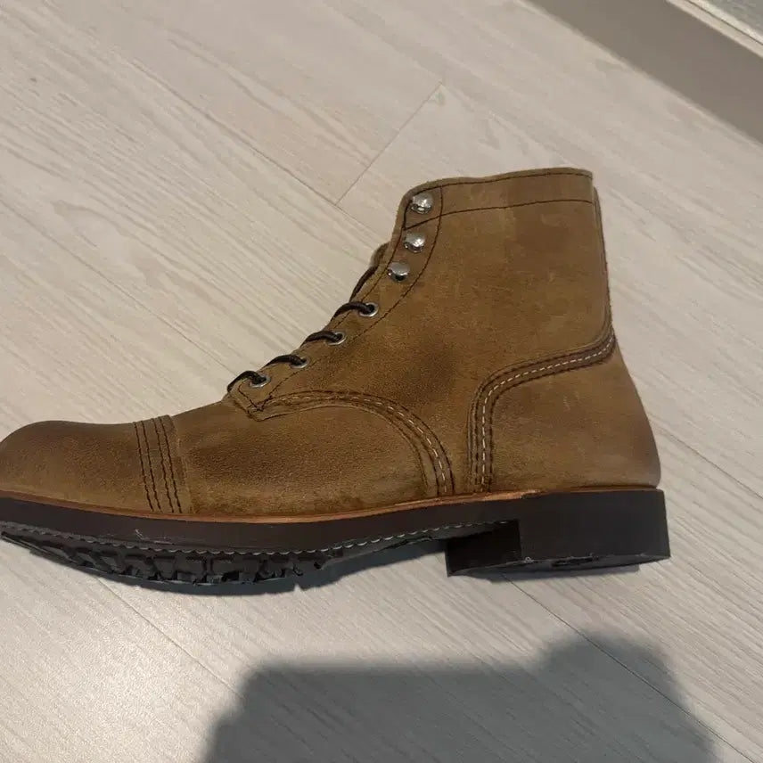 [SOLD OUT] 레드윙 8083 270 새상품