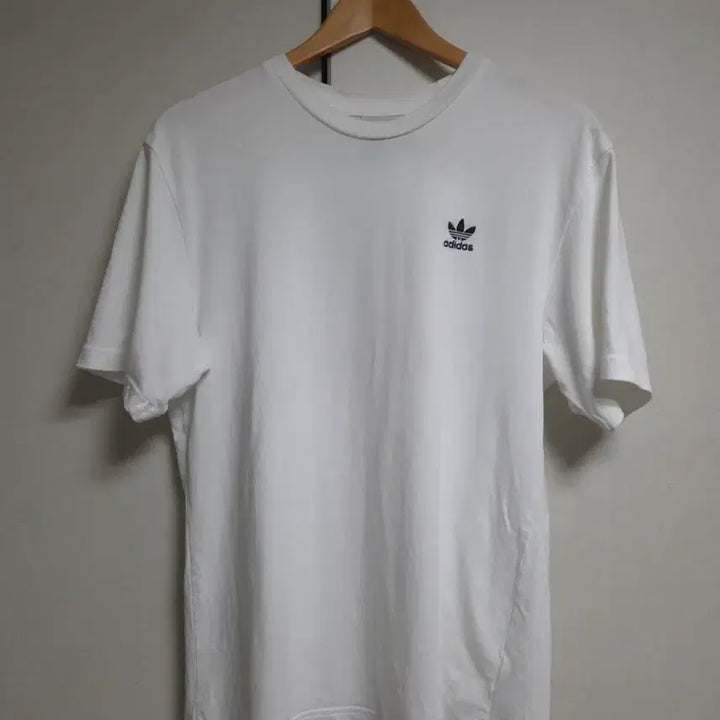 [SOLD OUT] 아디다스 adidas 티셔츠