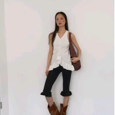 [BUNJANG] 아우어솔티 Easy Layered Sleeveless 아이보리 / 아우어솔티 Easy Layered Sleeveless 아이보리