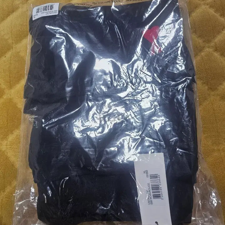 [BUNJANG] 아미 하트 로고 블랙 반바지 xl / 아미 하트 로고 블랙 반바지 xl