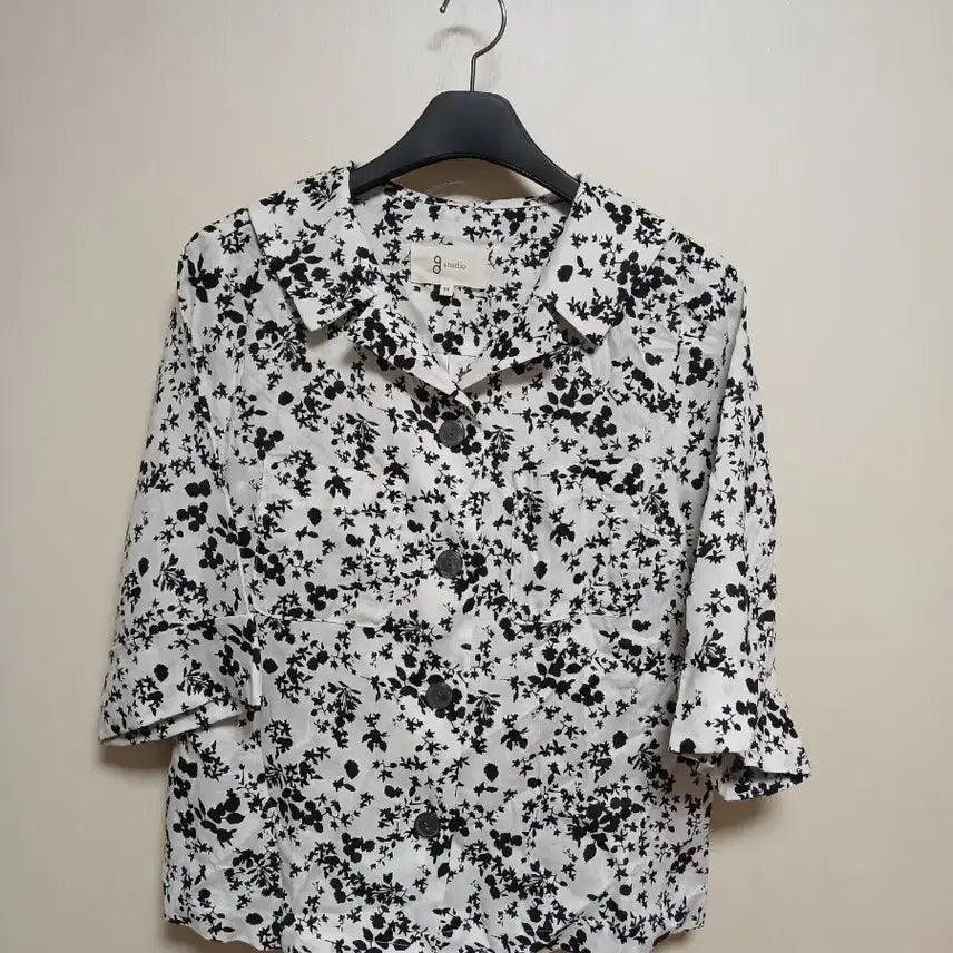 [SOLD OUT] g studio 플라워 프린트 린넨 블라우스 자켓 66