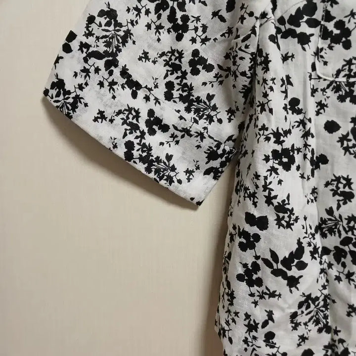 [SOLD OUT] g studio 플라워 프린트 린넨 블라우스 자켓 66