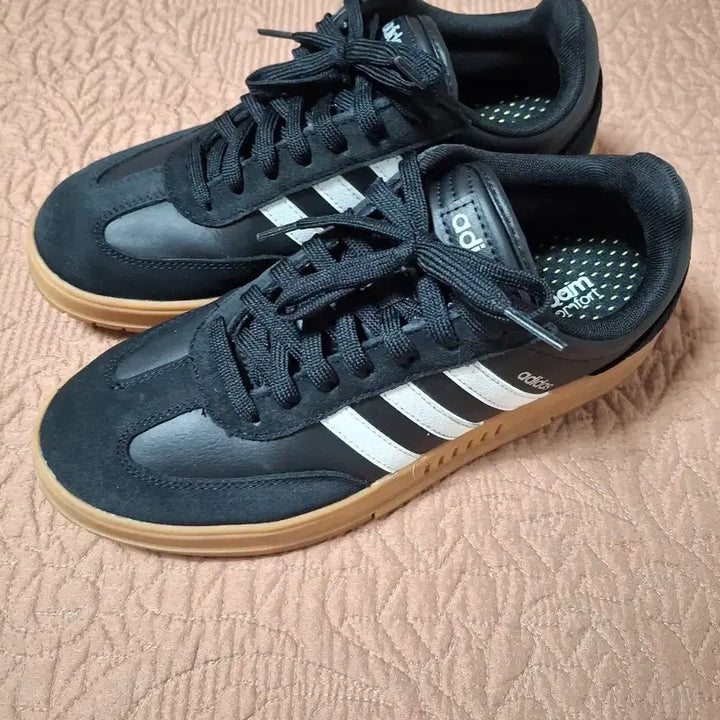 [BUNJANG] Adidas Gradas Core Black Sneakers / 255 아디다스 그라다스 코어 블랙 운동화 [4024A]