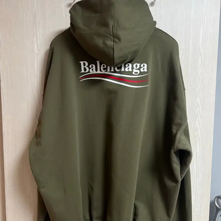 [BUNJANG] Balenciaga Wave Logo Embroidered Hoodie Khaki / [극미중고,크림판,정품] 발렌시아가 웨이브로고 자수 후드 티셔츠 카키
