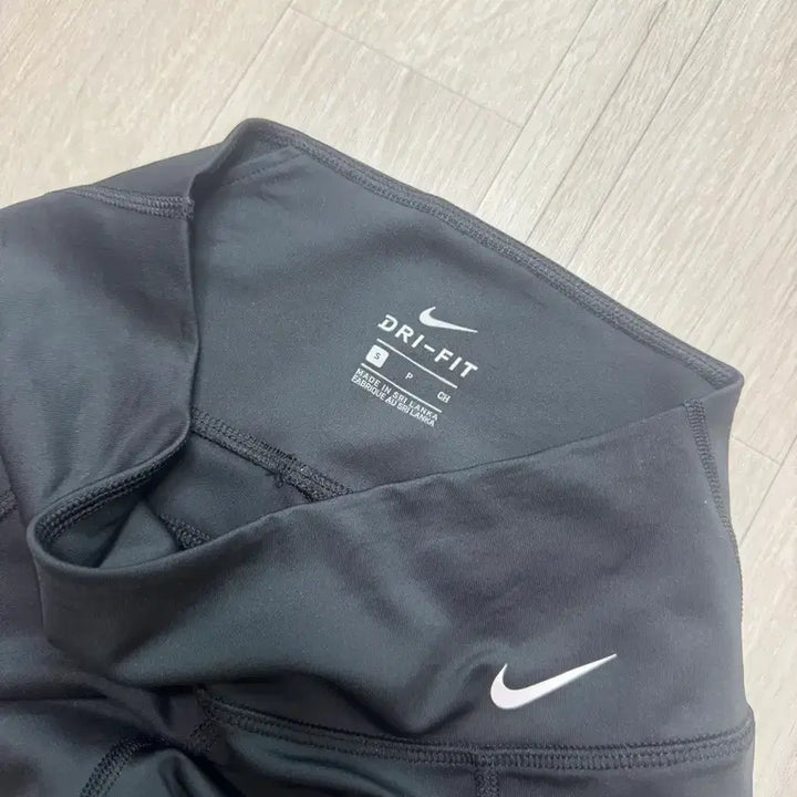 [BUNJANG] Nike Leggings (S Size) / 나이키 레깅스 판매합니다!