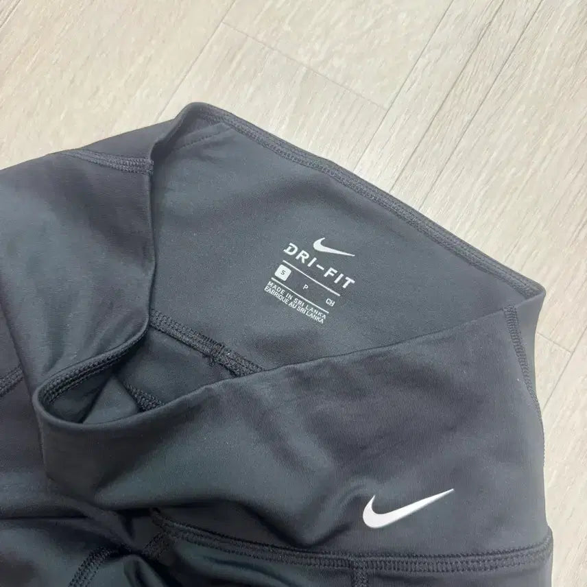 [BUNJANG] Nike Leggings (S Size) / 나이키 레깅스 판매합니다!