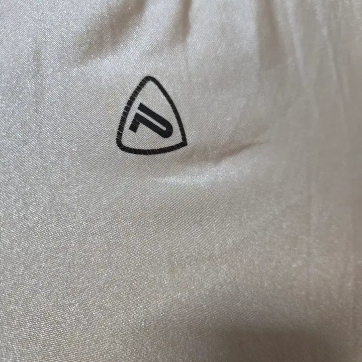 [BUNJANG] Unknown Brand Long Sleeve Zip-Up Shirt Beige / [Unknown Brand] 긴팔 짚업 셔츠 베이지