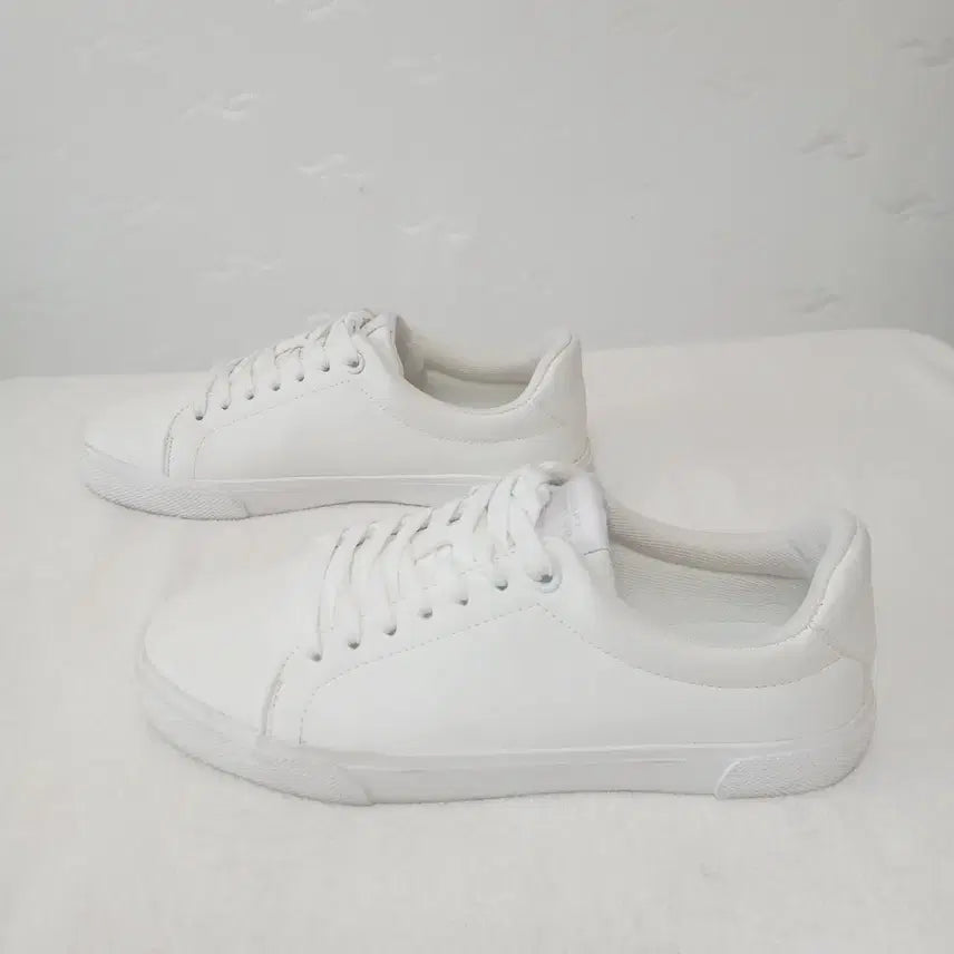 [SOLD OUT] (33) H&amp;M 스니커즈
