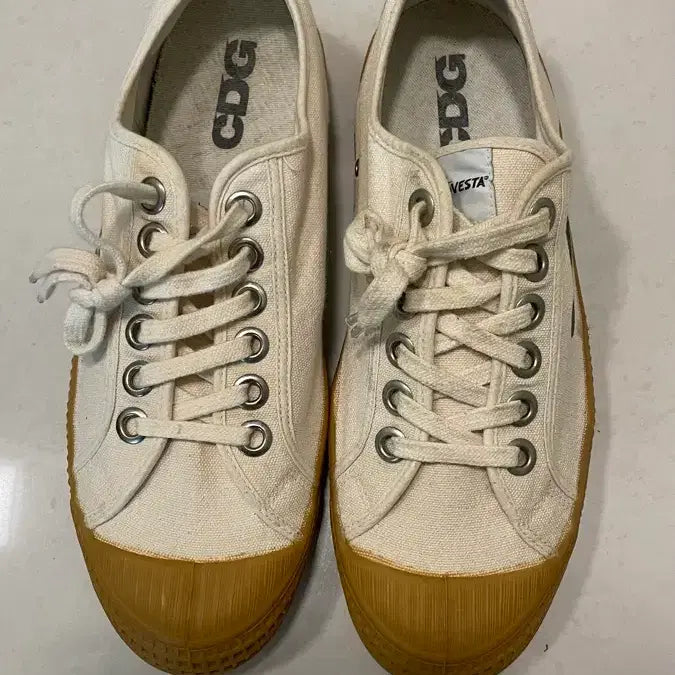 [BUNJANG] Comme des Garcons Novesta Sneakers / 꼼데가르송 노베스타 스니커즈