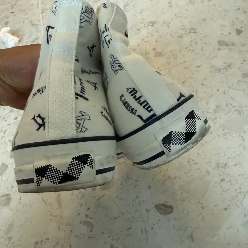 [BUNJANG] Yesterday Tomorrow Converse 270 Sneakers / 예스터데이투마로우 컨버스 270