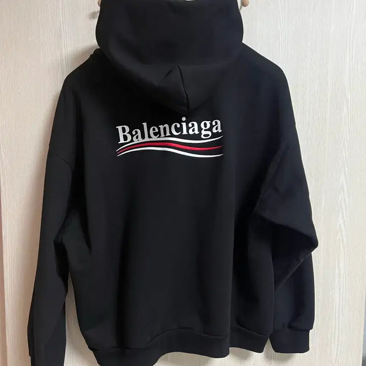 [BUNJANG] Balenciaga Wave Logo Embroidered Hoodie (Black) / [극미중고,구매내역,풀구성] 발렌시아가 웨이브로고 자수 후드 블랙