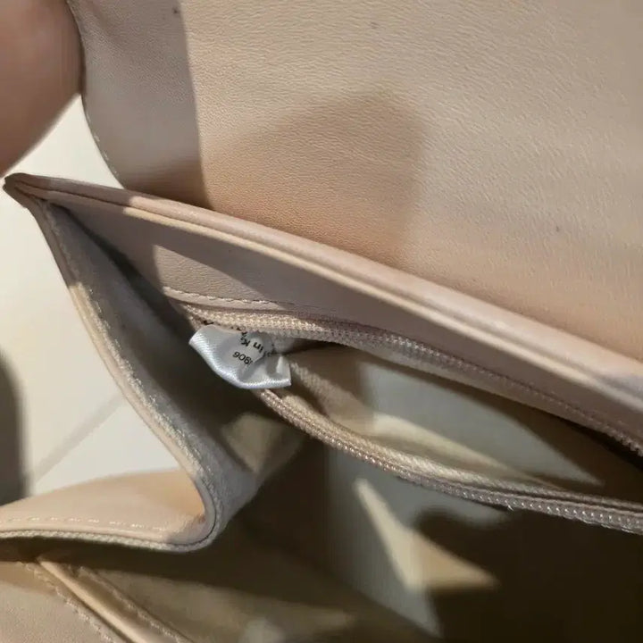 [SOLD OUT] MCM 숄더백 겸 토트백 베이비핑크 켈리백