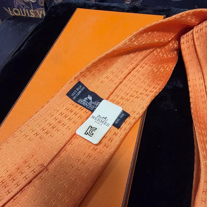 [SOLD OUT] [정품]에르메스 파코네H 넥타이 시그니처오렌지 오랑쥬비프 에르메스오렌지