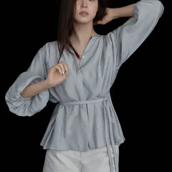 [SOLD OUT] [새상품] 시에 sie 아일리 셔링 블라우스
