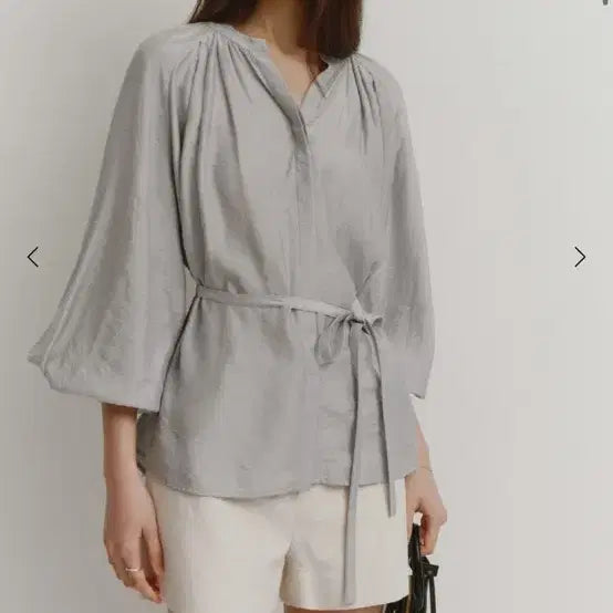 [SOLD OUT] [새상품] 시에 sie 아일리 셔링 블라우스