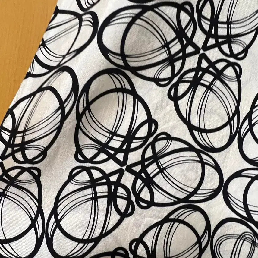 [BUNJANG] Loewe Silk Long Scarf / 정품  로에베 스카프