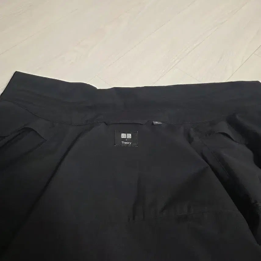 [SOLD OUT] 유니클로 Theory 콜라보 블랙 셔츠 XL
