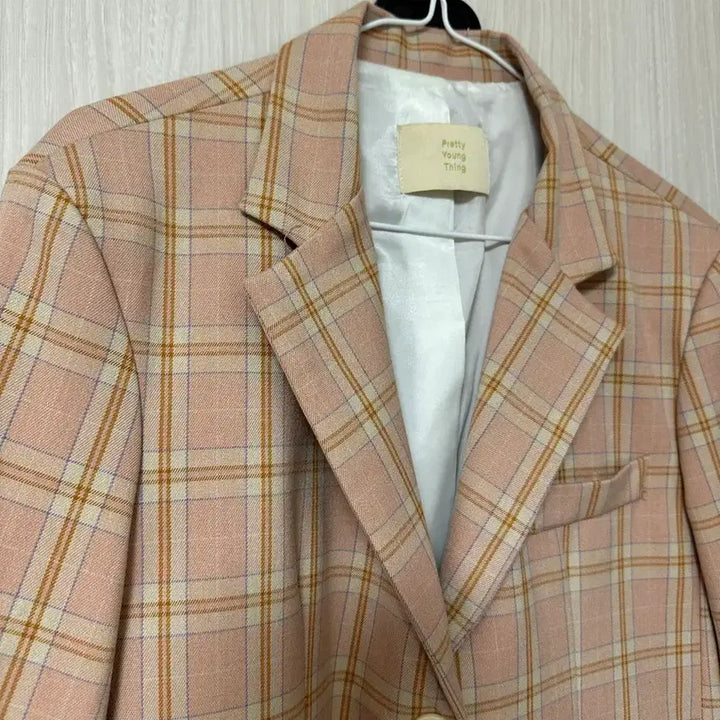 [BUNJANG] Pretty Young Thing Check Jacket / 프리티영띵 체크 자켓
