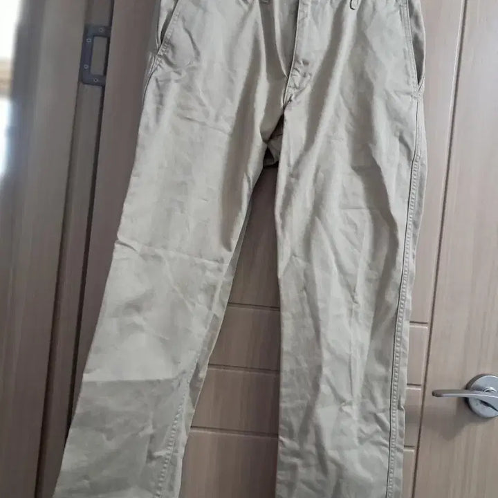 [BUNJANG] Uniqlo Beige Cotton Pants / 유니클로 베이지 면바지 바지