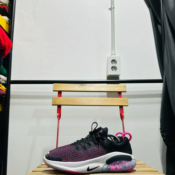 [SOLD OUT] 260) 나이키 운동화 남성 남자 런닝화 조이라이드 런