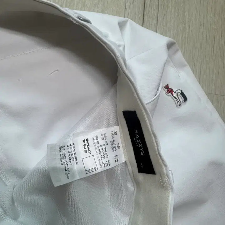 [SOLD OUT] 헤지스 반바지 판매합니다!