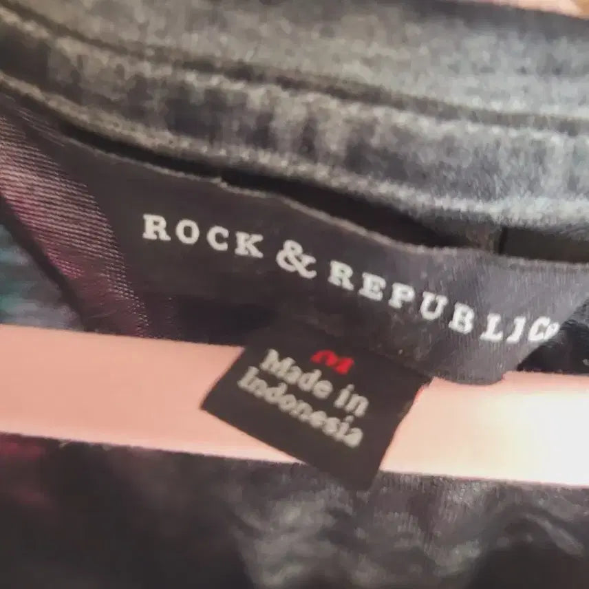 [BUNJANG] ROCK2 Vintage Black T-Shirt / ROCK2 블랙반팔 티셔츠