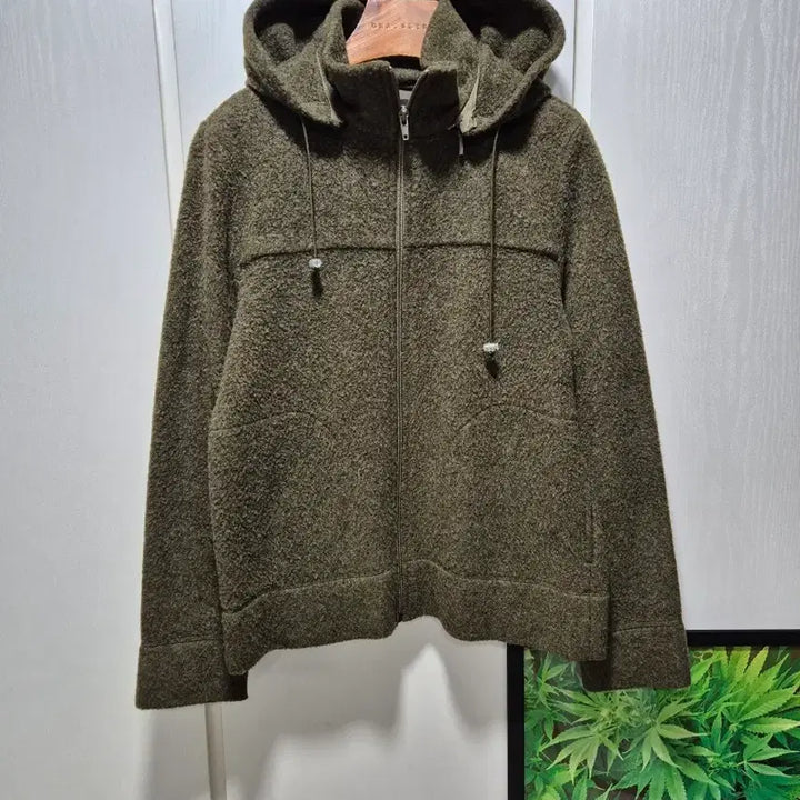 [BUNJANG] iCB Khaki Hooded Zip-Up Jacket / (세일) iCB. 카키색 후드 집업 자켓