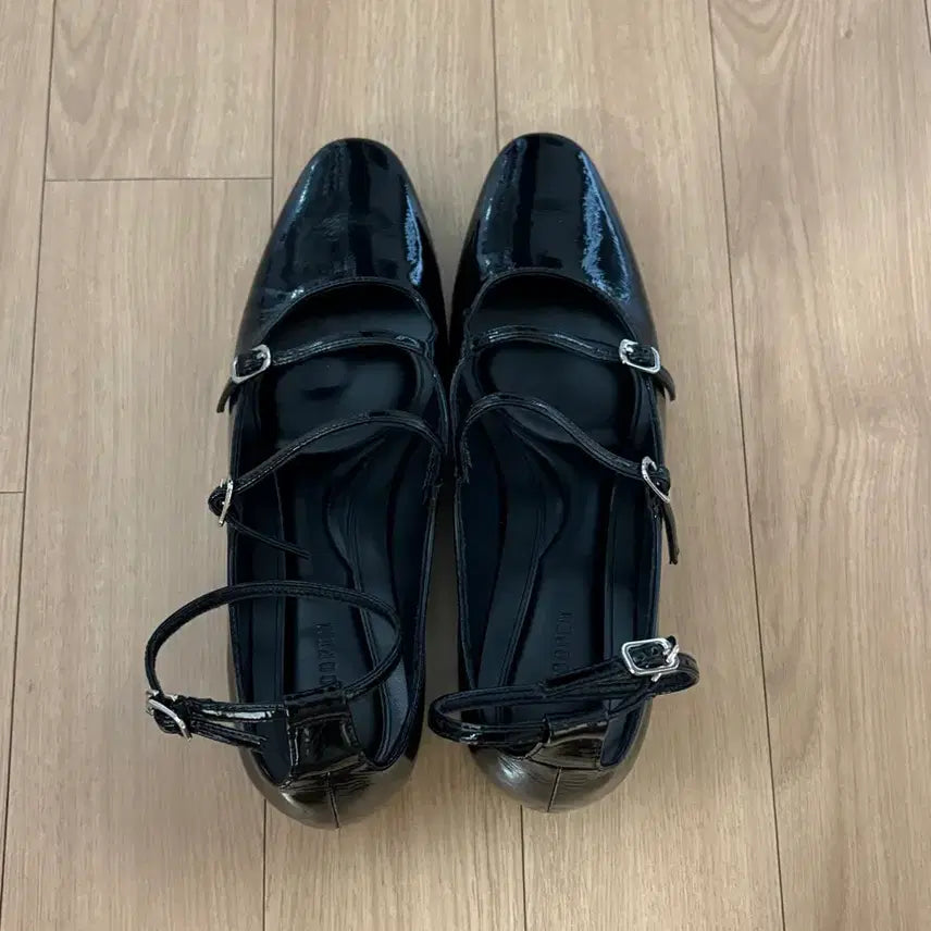 [BUNJANG] Shoopen Mary Jane Strap Shoes / 슈펜 스트랩 메리제인 구두(1회착용)
