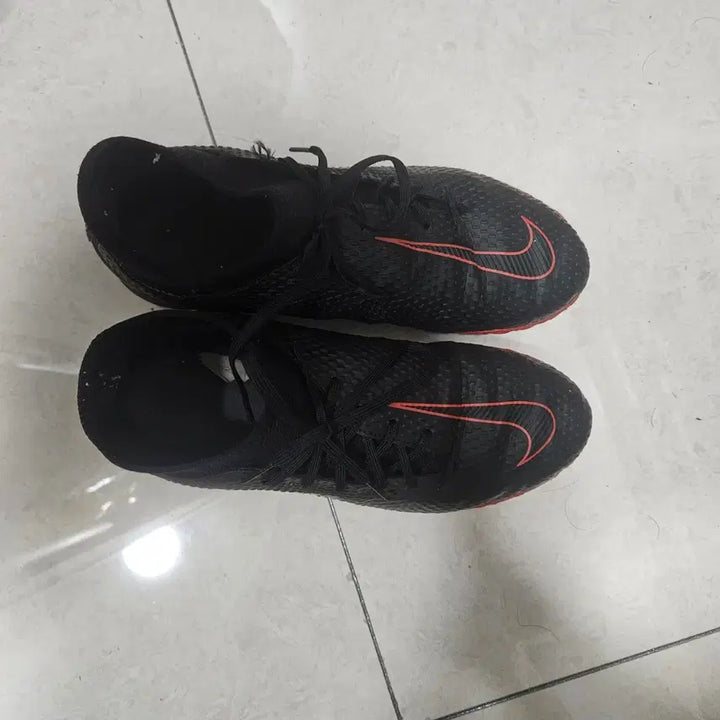 [BUNJANG] Nike Phantom Football Boots Black/Red / 나이키 팬텀 축구화 블랙/레드