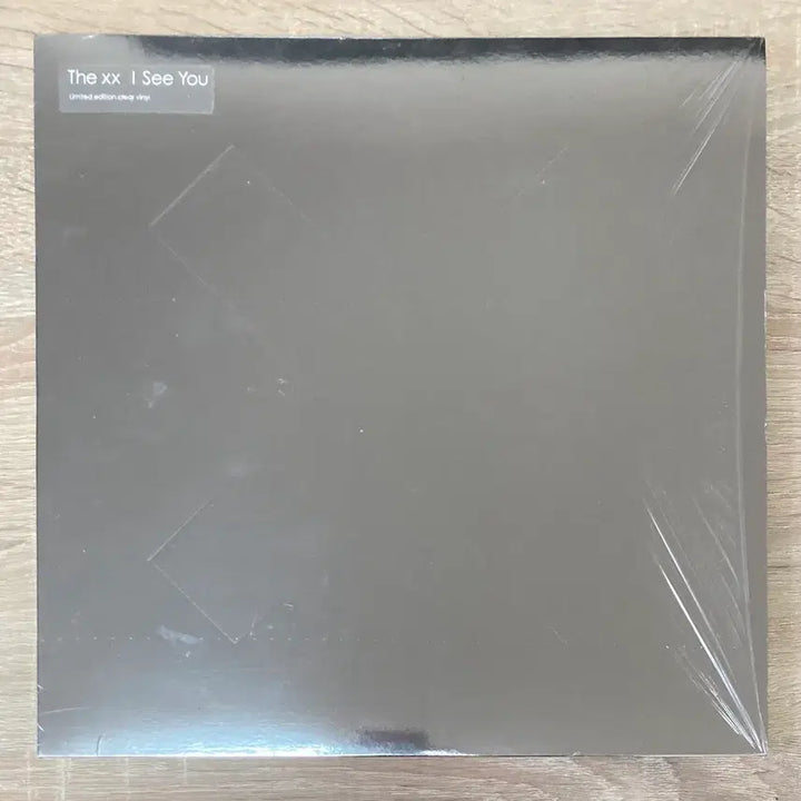 [BUNJANG] The xx LP (Independent Store Limited Edition) Vinyl / 엑스엑스 (The xx) LP 판매 (독립매장 한정반)