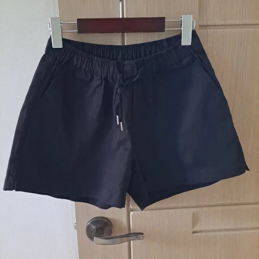 [SOLD OUT] 검정색 밴딩 반바지 숏팬츠