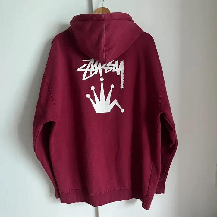 [BUNJANG] Stussy Regal Crown Hoodie Zip-Up / STUSSY Regal Crown Hoodie zip-up