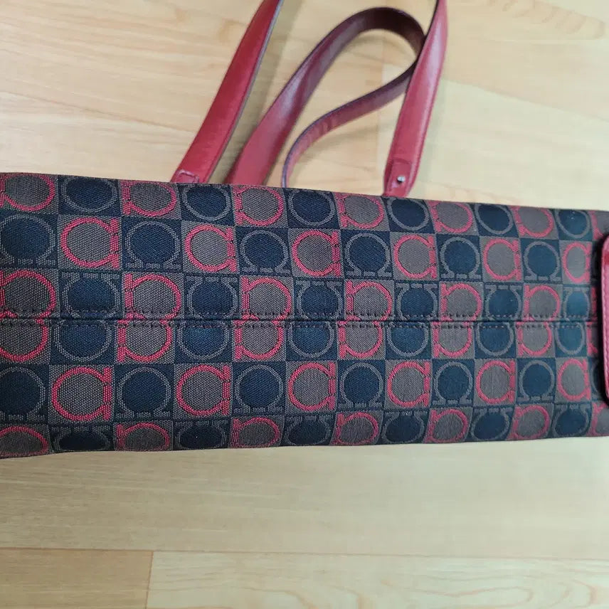 [BUNJANG] Ferragamo Jacquard Shoulder/Tote Bag / 페라가모 자가드 숄더/토트백