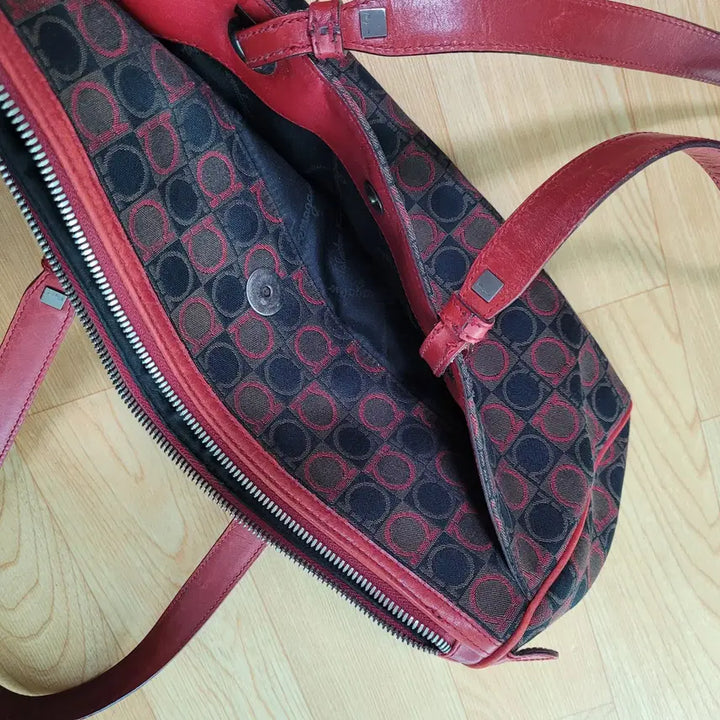 [BUNJANG] Ferragamo Jacquard Shoulder/Tote Bag / 페라가모 자가드 숄더/토트백