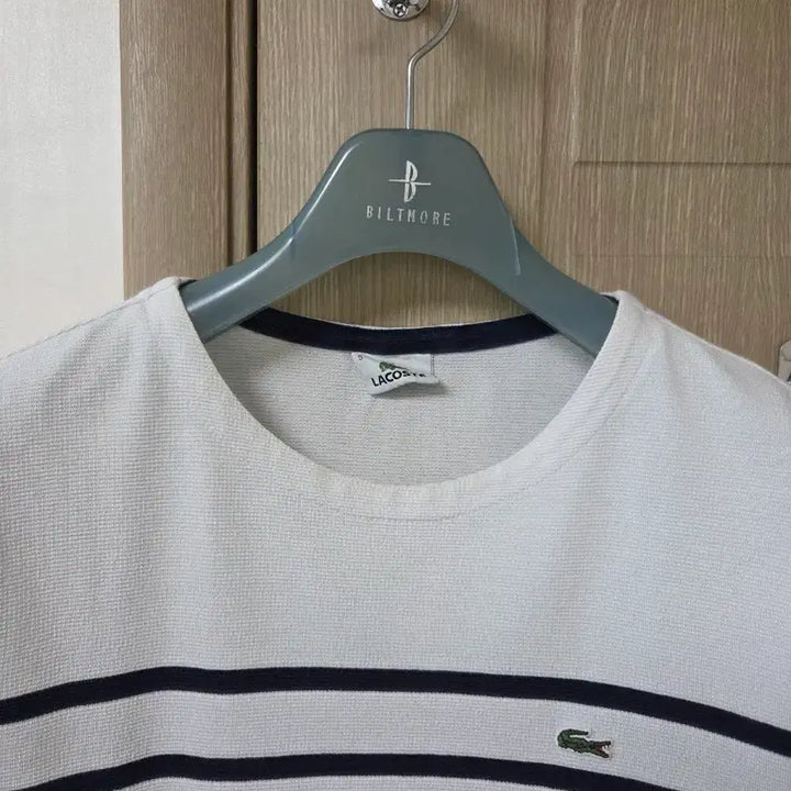 [BUNJANG] Lacoste Striped T-shirt / 라코스테 스트라이프 반팔티 100
