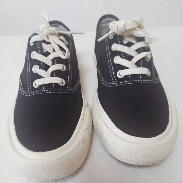 [SOLD OUT] (38) 슈펜스니커즈 250mm