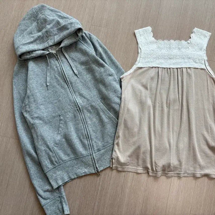 [BUNJANG] Samansamos Embroidered Tank Top + Global Work Hoodie Zip-up / samansamos2 사만사모스 자수 나시+글로벌워크 후드집업