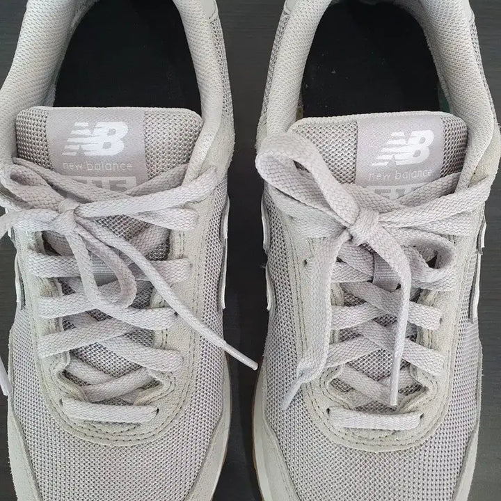 [BUNJANG] New Balance 515 Gray Sneakers / 뉴발란스 515 그레이 (260)