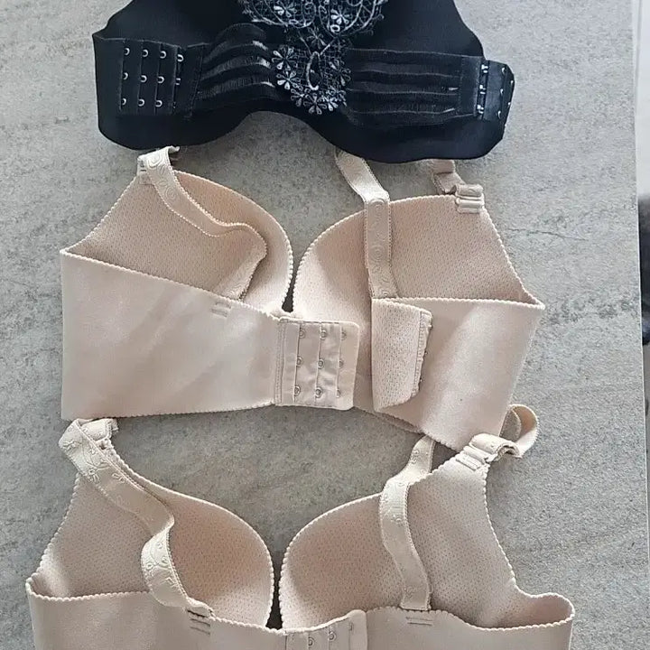 [BUNJANG] Black Lace Bra Set / 레이스 백 블랙 브라 (일괄)