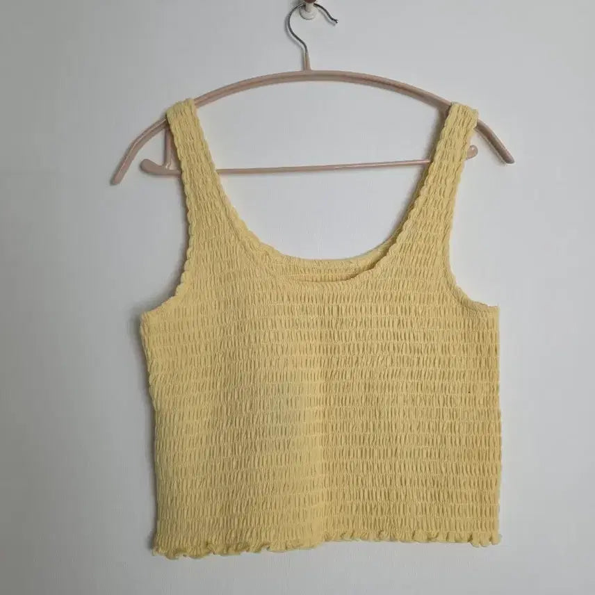 [BUNJANG] Hollister Yellow Shirred Crop Tank Top / 홀리스터 옐로우 셔링 크롭 나시