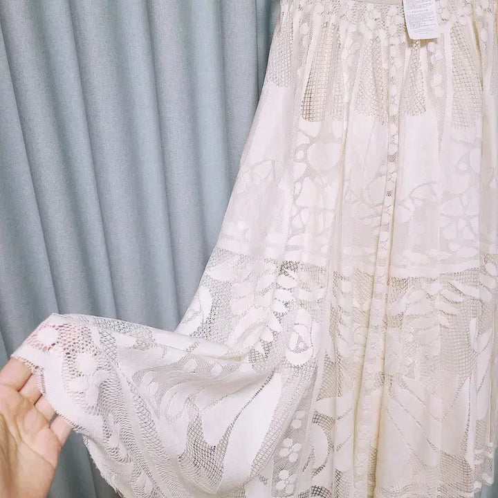 [SOLD OUT] 스튜디오에이지 레이스 스커트