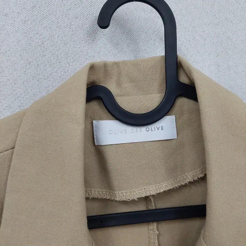 [SOLD OUT] 올리브데올리브 반팔자켓