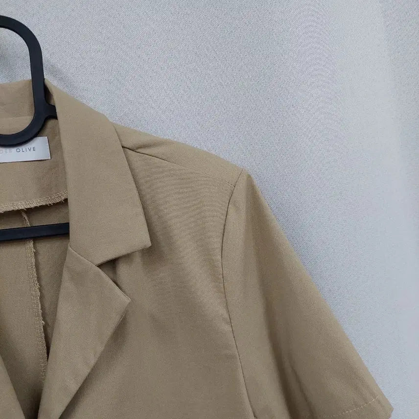 [SOLD OUT] 올리브데올리브 반팔자켓